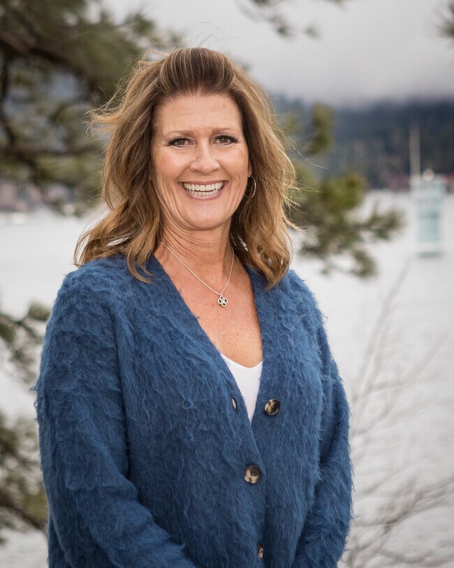 Michelle Hutton