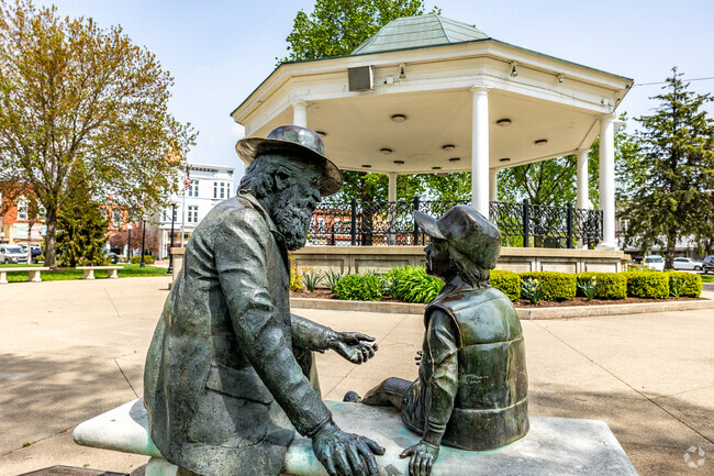 The cultural scene in Fairfield is strong, with public art and many annual events.