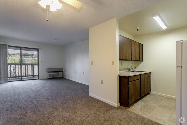 Auburn Ravine Terrace - 55+ Active Adult Apartments, Auburn, CA 95603 - photo 5