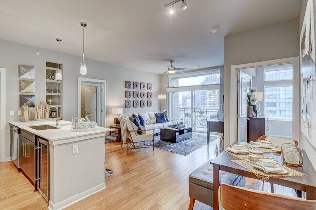 Alara Union Station, Denver, CO 80202 - photo 3