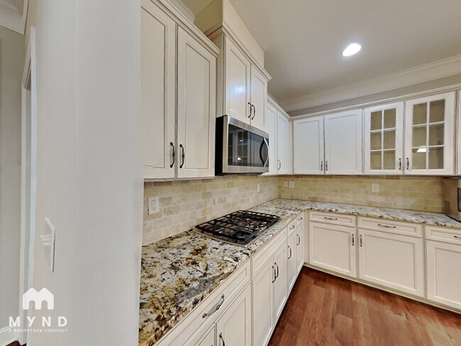 5113 Pansley Dr, Charlotte, NC 28226 - photo 7