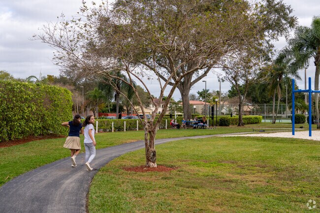 The Villages at Harmony Lake