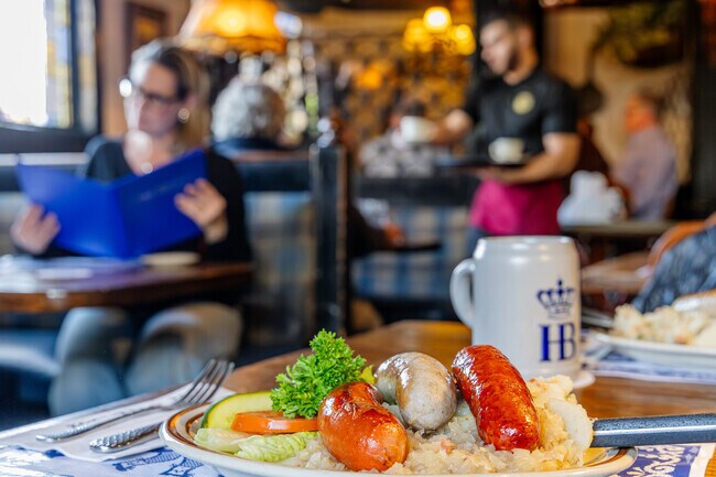 Zum Stammtisch is an iconic German restaurant in Glendale.