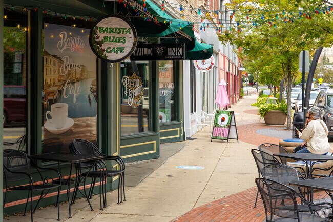 Barista Blues Cafe is a popular spot for lunch, offering staples such as gourmet sandwiches.