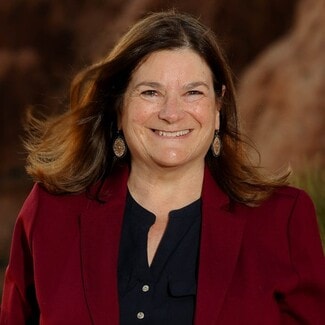 Lynda Diem