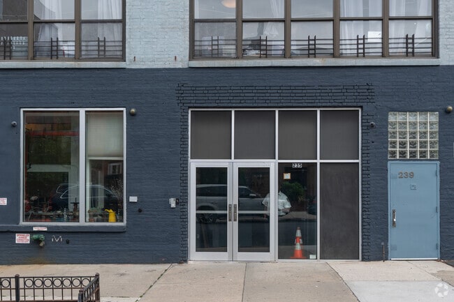 Luria Academy, Brooklyn: Cultivating a love for Jewish learning.