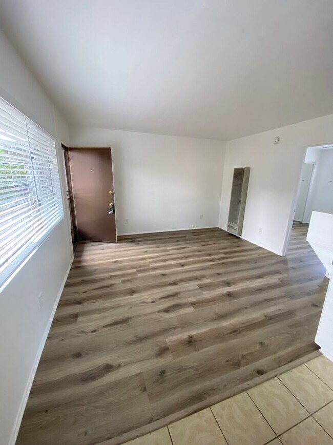 1765, Long Beach, CA 90813 - photo 5