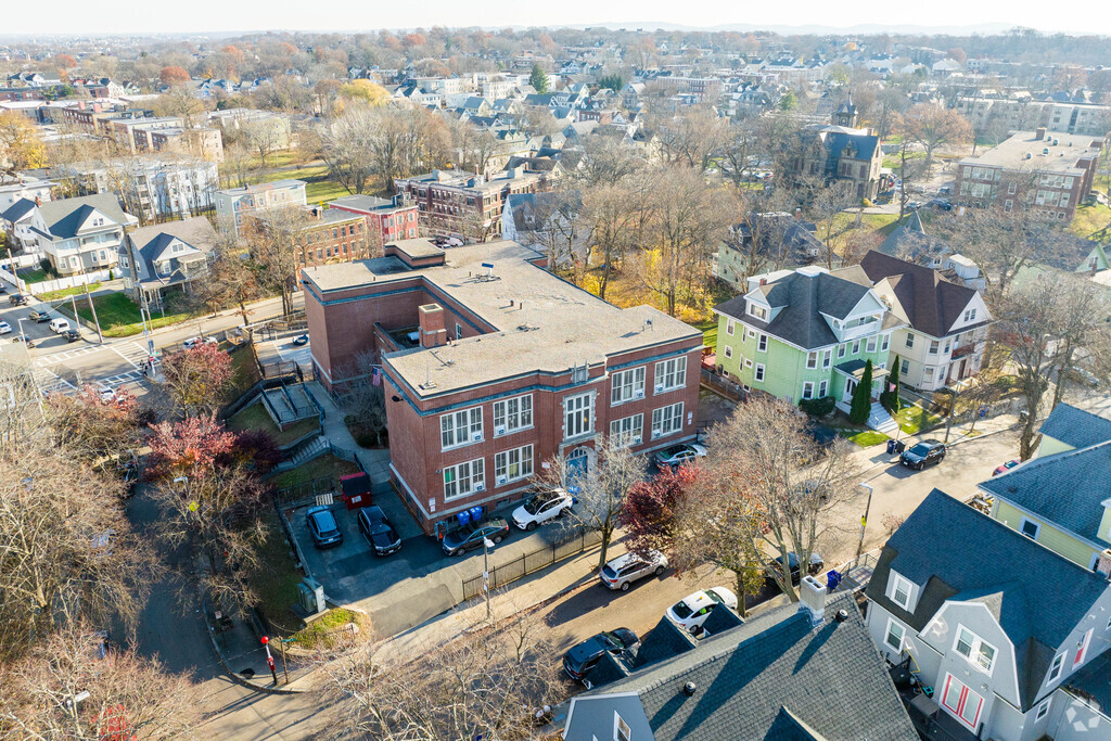 Higginson is Public Pre-K & Elementary School in Roxbury, MA.