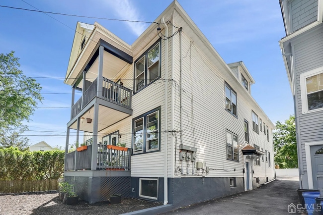 213 Denison St unit 215 - 1st Floor, Highland Park, NJ 08904 - photo 3