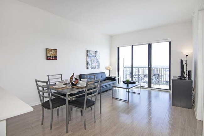 2022 Holcombe Blvd unit ID1359157P, Houston, TX 77030 - photo 4