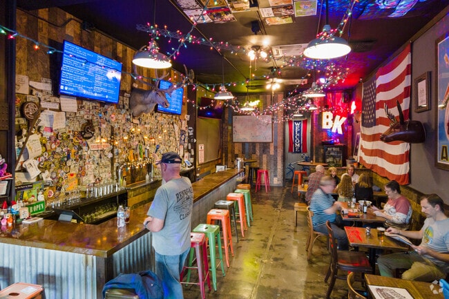 Dutch's Brewhouse even offers classes to help learn how to make your own handcrafted beer.