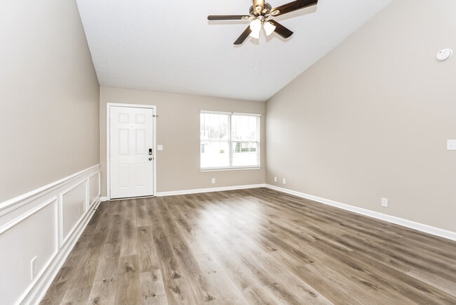 1624 St Andrews Dr, Murfreesboro, TN 37128 - photo 4