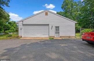 6715 Mckeldin Dr, Hillcrest Hgts, MD 20746