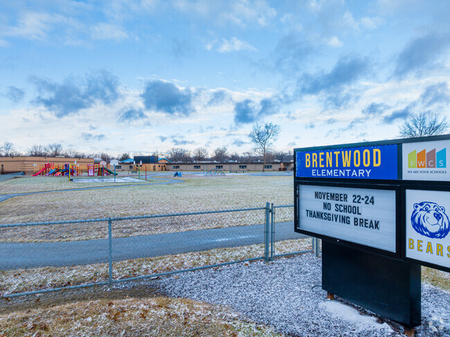 Fort Wayne's Brentwood Elementary School has 389 students.