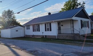 107 N Oak St, Effingham, IL 62401