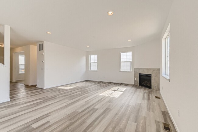 5438 Westin Hls Dr unit 37408642, Elizabeth, CO 80107 - photo 5