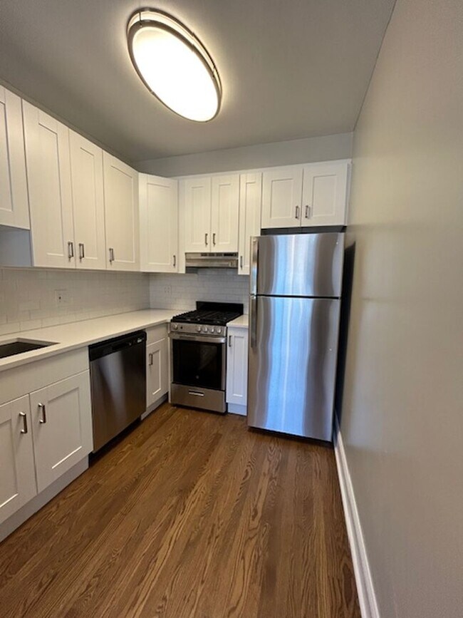 1601 W Thome Ave unit 3I, Chicago, IL 60660 - photo 5