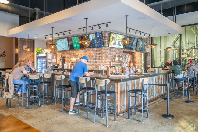 Line Creek Brewing Company offers Peachtree City residents quality craft beer.