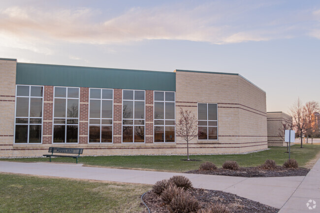 Woodland Elementary School challenges students by offering an all-encompassing curriculum.