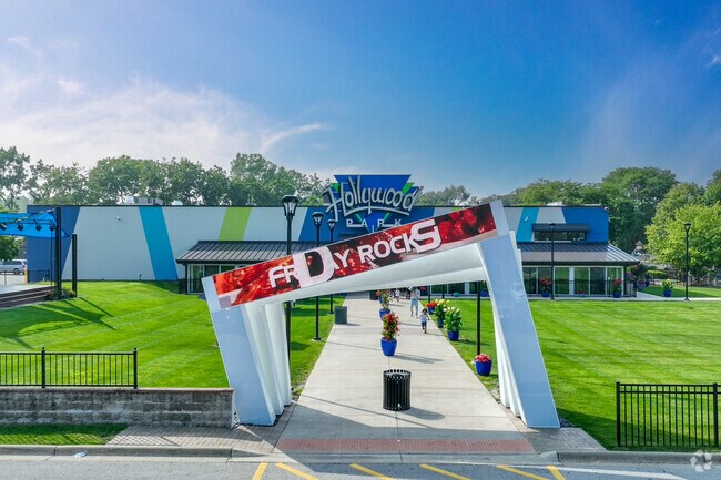 Residents of Crestwood go to Holywood Park for a fun night out with the kids.