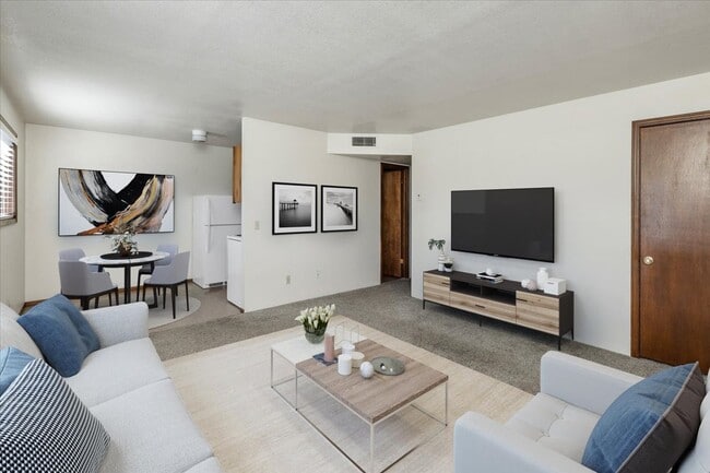 2606 S Mountain View Dr unit 1, Cottonwood, AZ 86326 - photo 2