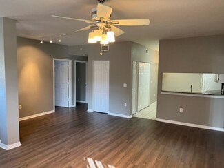 6330 Aragon Way, Fort Myers, FL 33966