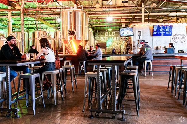 Old Stump Brewing in Pomona offers a perfect blend of local brews and a lively atmosphere.