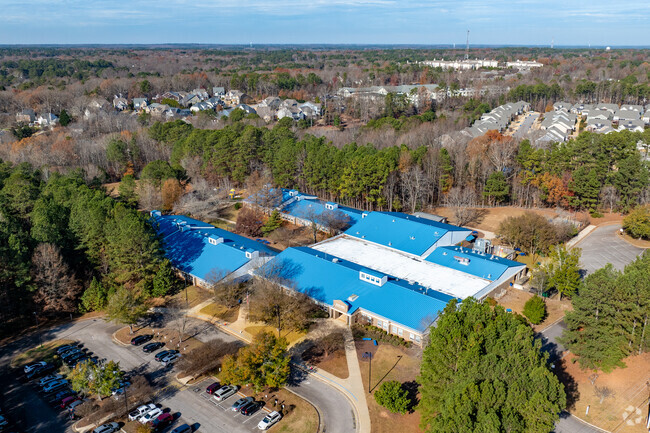 Lead Mine Elementary School serves over 370 students in the Raleigh, NC area.