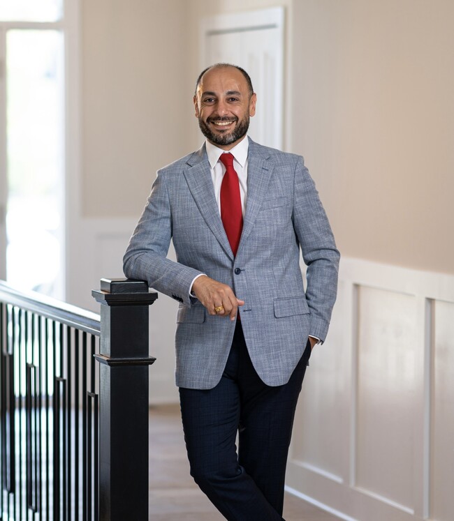 Agent Photo