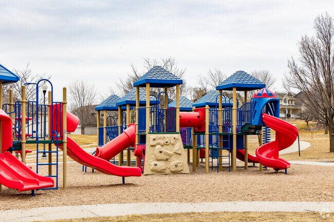 Hawthorne Park has a large playground for the kids.