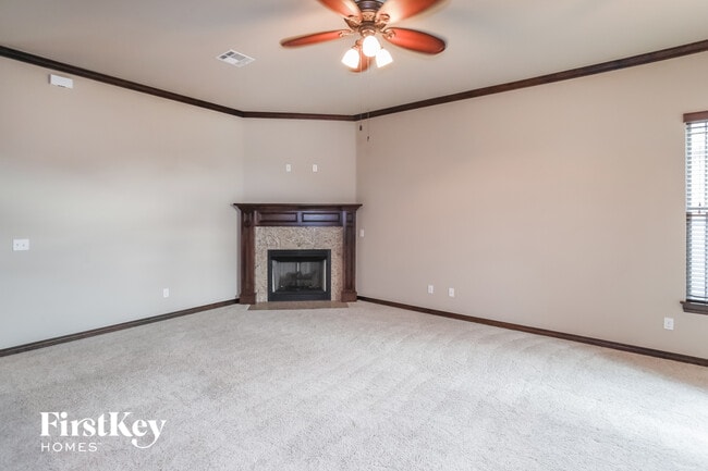 2012 Wheatfield Ave, Yukon, OK 73099 - photo 2