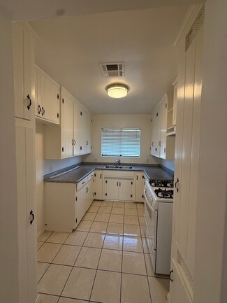 5935 Buffalo Ave, Van Nuys, CA 91401