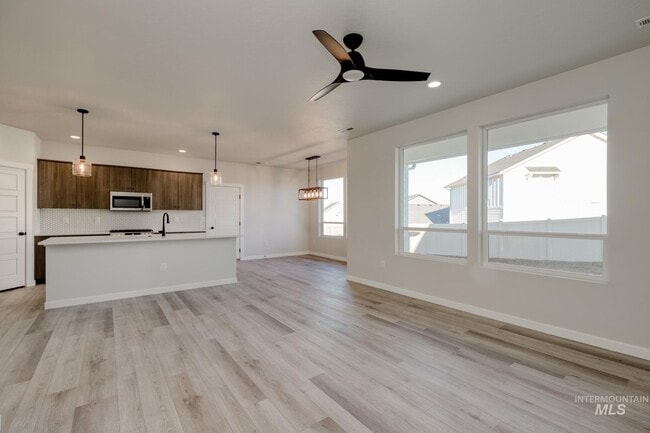 11639 W Wild Aster Dr, Star, ID 83669 - photo 2