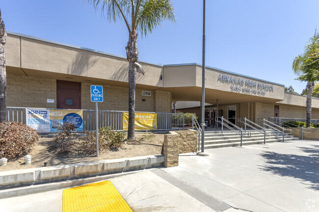Poway Schools Abraxas Continuation High School Building