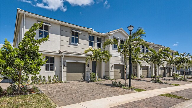 167 SW 171st Terrace unit 36207100, Pembroke Pines, FL 33027 - photo 3