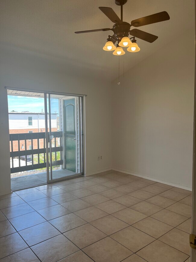 Seville Square Condominiums unit 311, Metairie, LA 70002 - photo 6