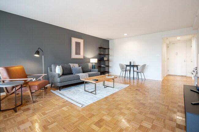 770 Boylston St unit FL4-ID1263, Boston, MA 02199 - photo 2