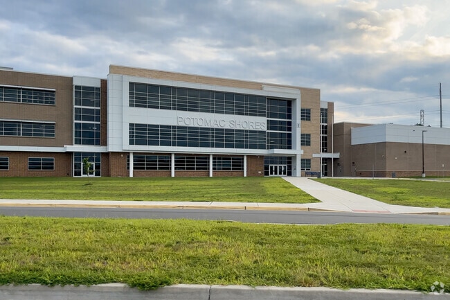 Potomac Shores Middle School