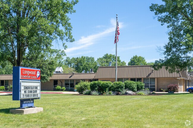 Longwood Elementary School is one of the schools students from Country Lakes can attend.