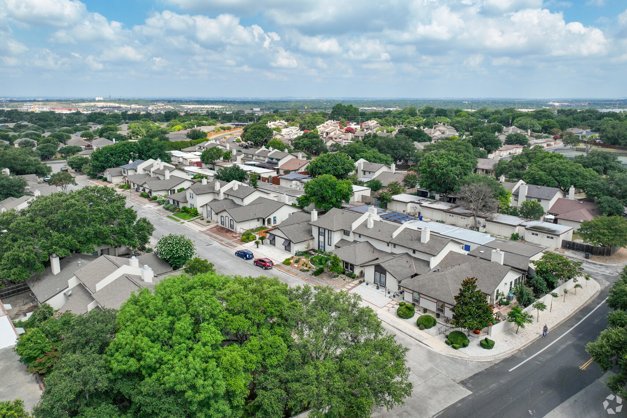 Royal Ridge offers a quant and charming neighborhood on the Northeast side of San Antonio.