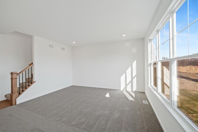 2373 Dunewood St, Portage, IN 46368 - photo 4