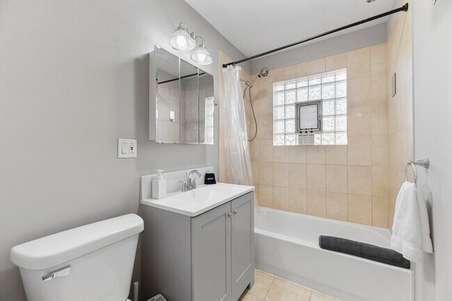 3457 Main St unit ID1372971P, Skokie, IL 60076 - photo 6