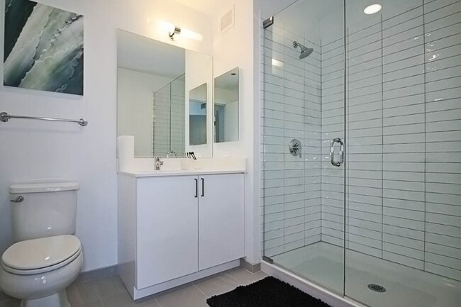 818 W Van Buren St unit 818 West Van Buren, Chicago, IL 60607 - photo 5
