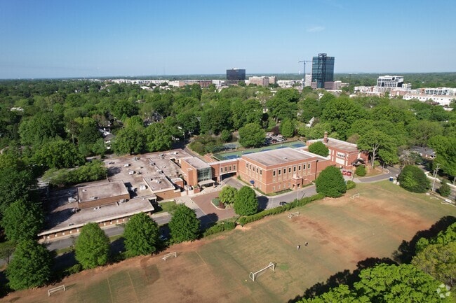 Students and staff love the campus of Dilworth Elementary School.