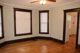 2707 Delaware St SE Unit 2707, Minneapolis, MN 55414