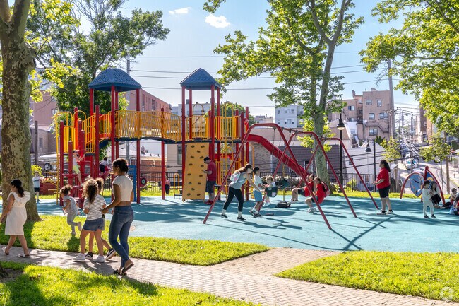 Zalewski Park in Cliffside Park, NJ, is perfect for kids play.