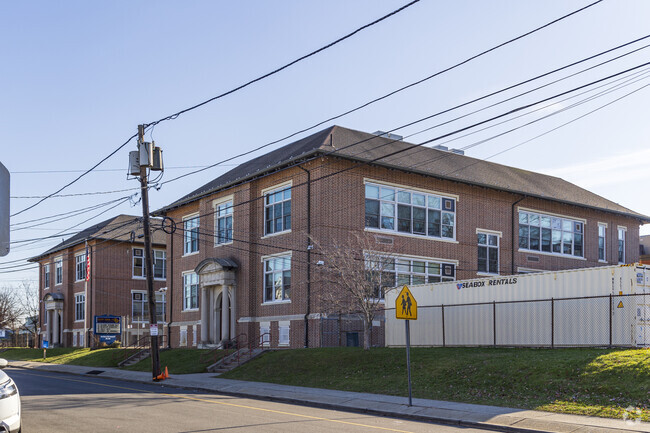 Clifton PS 11