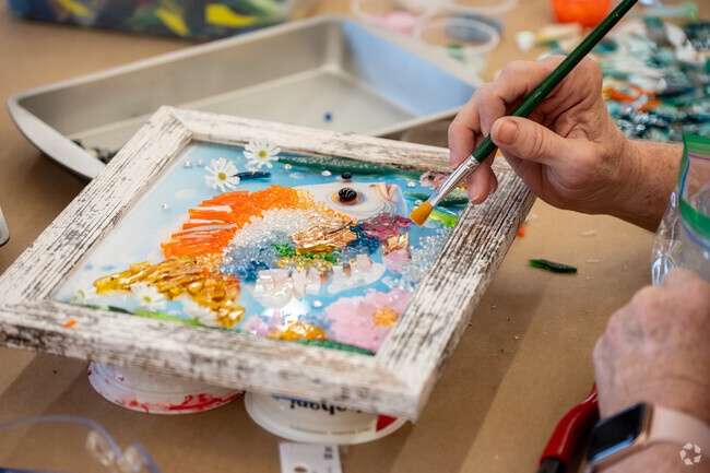 Art Rageous Art Center is a great place for Groves locals to scratch their creative itch.