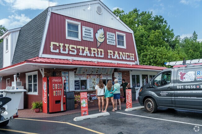 Custard Ranch has frozen custard, ice cream, sundaes, and serves a full lunch and dinner menu.