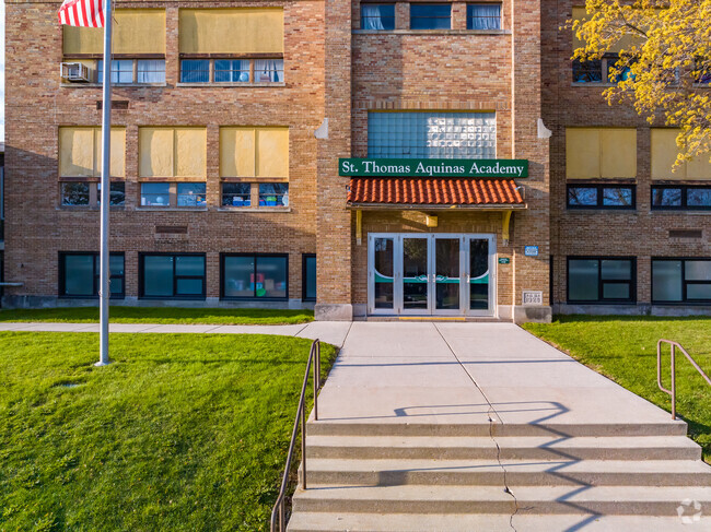 The Entry of St Thomas Aquinas Academy in the Tippecanoe neighborhood.